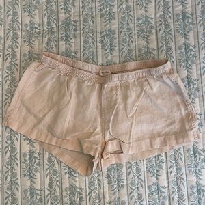 Brandy Melville linen light pink cream shorts